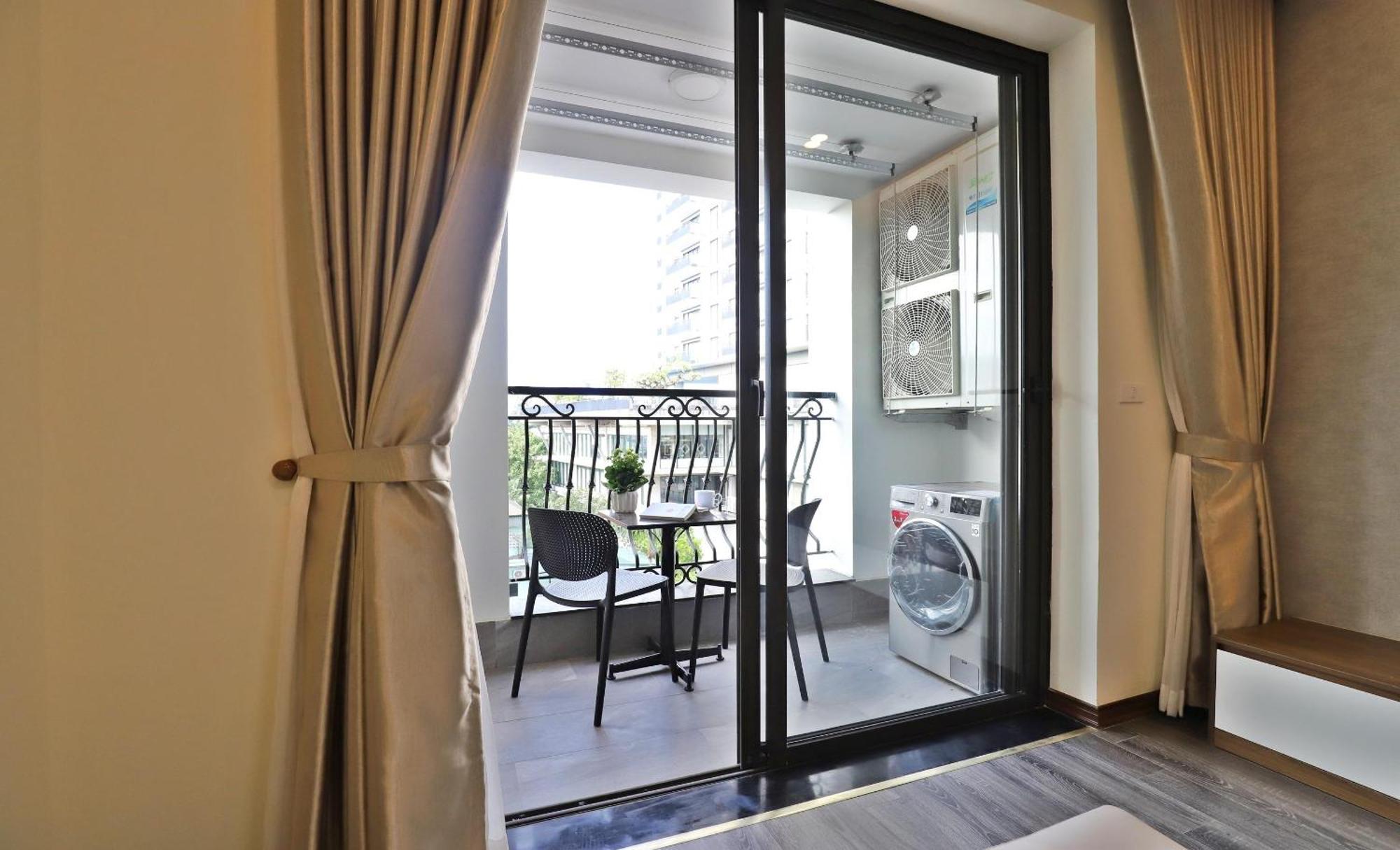 Luxe Paradise Suites Tay Ho Hanoi Exteriör bild